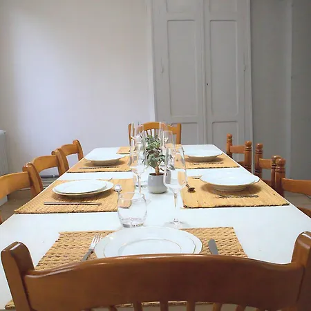 Grande Maison Avec 5 *